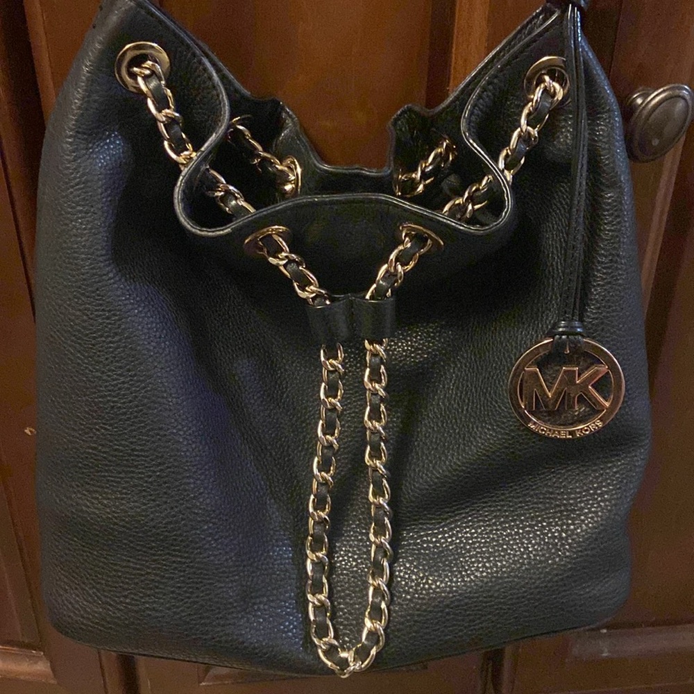 Michael Kors black and gold bag - Picture 2 of 9
